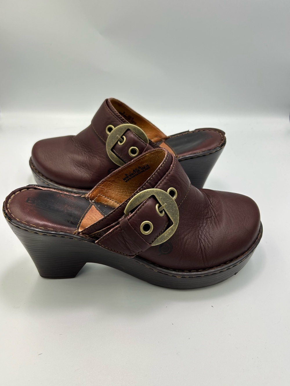 Børn Brown Leather Buckle Wedge Clogs Platform Mules Size US 9 / EU 40.5